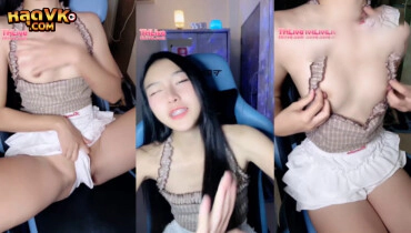 สาวขี้เงี่ยนมาไลฟ์สดหาแฟน Thlive 4021265450  ทรงอ้อนเย็ดจัดๆ มาโชว์นมกับหุ่นสุดบาง