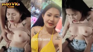 พะ พิม สาวคนดังในติ๊กต๊อก โดนเย็ดตอกสด ทำคอนเท้นเสร็จชวนหนุ่มไปเย็ดในห้อง โดนควยเสียบสดเย็ดแต่ห้ามแตกใน